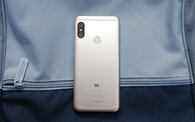 Xiaomi Mi A2 Lite Xiaomi Mi A2 Lite