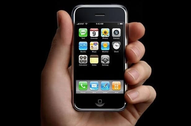 Esimene iPhone